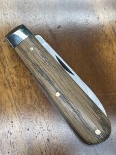 A Wright & Son 2-Blade English Jack knife with Spear Point and Pen blades with Rosewood Covers A Wright & Son 2-Blade English Jack knife with Spear Point and Pen blades with Rosewood Covers