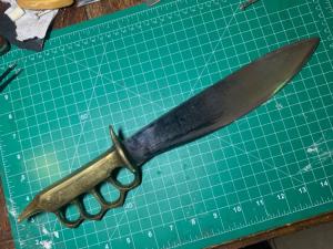 Trench art brass knuckle with Wi blade