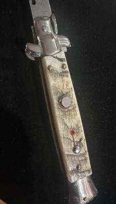 Walt’s Classic Half Grind 23cm Ram Horn