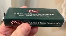 2000 Case XX Muskrat w/Antique Bone Jigged Handles. Absolute Mint Condition! Free Shipping 2000 Case XX Muskrat w/Antique Bone Jigged Handles. Absolute Mint Condition! Free Shipping