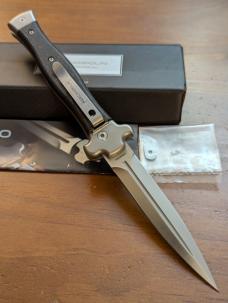 NIB AGA CAMPOLIN 9INCH-23CM ZERO CARBON FIBER SCALES W/BOHLER SATIN DAGGER BLADE NIB AGA CAMPOLIN 9INCH-23CM ZERO CARBON FIBER SCALES W/BOHLER SATIN DAGGER BLADE