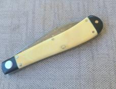 K'roo Slimline Wharnie"...4"...Black Linen bolsters&caps..Warthog Tusk Ivory Scales....Damasteel K'roo Slimline Wharnie"...4"...Black Linen bolsters&caps..Warthog Tusk Ivory Scales....Damasteel