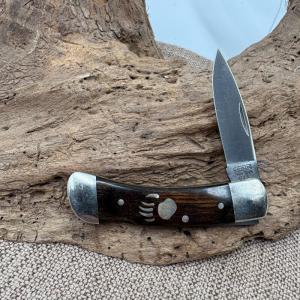 Vintage Camillus 887 Lockback Knife Drop Point Blade Wood Grips USA (25)