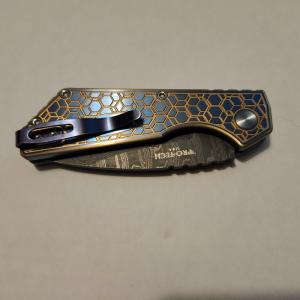 Pro-Tech 2024 Strider PT+ Custom 006 Auto Gridlock Textured Blue/Gold Titanium Handle Damascus Blade