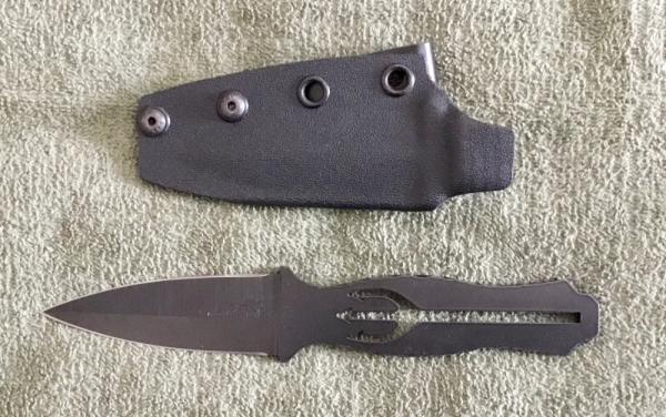 Half Face Blades Trident Dagger New