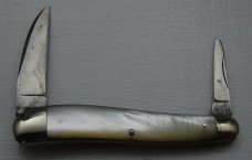 Humason and Beckley In Excellent Condition With Mother of Pearl Covers 3 1/4 Humason and Beckley In Excellent Condition With Mother of Pearl Covers 3 1/4