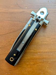 AGA CAMPOLIN 15CM-6 INCH MINI DOMINUS LEVERLOCK IN DARK BRAZILIAN HORN AGA CAMPOLIN 15CM-6 INCH MINI DOMINUS LEVERLOCK IN DARK BRAZILIAN HORN