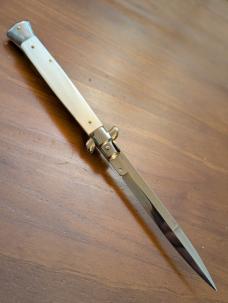 FRANK BELTRAME 28CM-11" BAYONET STILETTO GENUINE IMITATION MOTHER OF PEARL...NEW FRANK BELTRAME 28CM-11" BAYONET STILETTO GENUINE IMITATION MOTHER OF PEARL...NEW