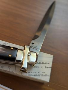 NIB 11"- 28 cm A.G.A. Campolin Brazilian Horn Maltese Automatic lockback stiletto NIB 11"- 28 cm A.G.A. Campolin Brazilian Horn Maltese Automatic lockback stiletto