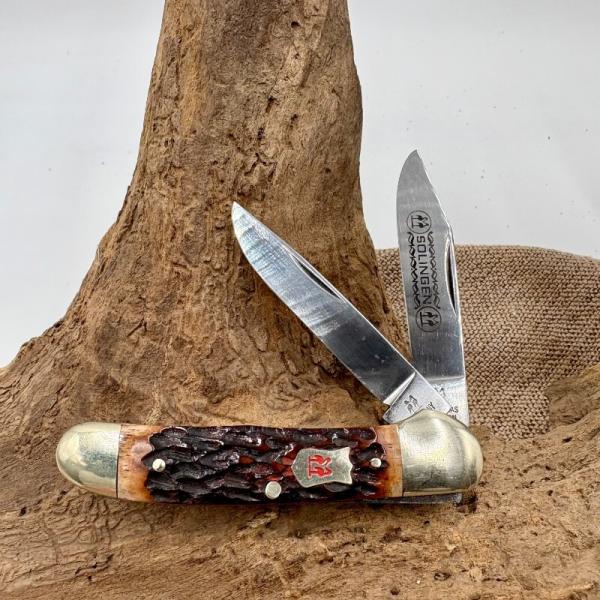 KISSING KRANE Robt Klaas, 3029 Solingen Germany Jigged Bone Copperhead Knife 186