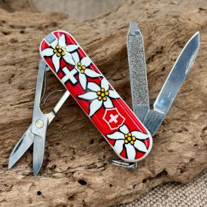 Victorinox Classic Swiss Army Knife Red Edelweiss Flowers Excellent (189)