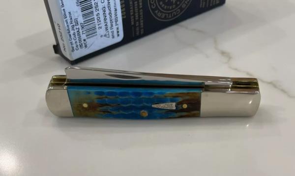 #25210 2024 BURNT CARIBBEAN BLUE BN SEA DRAGON RAZOR KNIFE 62005RAZ MINT #25210 2024 BURNT CARIBBEAN BLUE BN SEA DRAGON RAZOR KNIFE 62005RAZ MINT