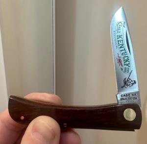Case XX Sod Buster Jr. Kentucky Bicentennial 1775-1975. The Model P137 SS is in Mint Condition!