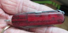 VTG Victorinox Swiss Army 58mm Classic SIGNATURE Knife w/pen D9 VTG Victorinox Swiss Army 58mm Classic SIGNATURE Knife w/pen D9