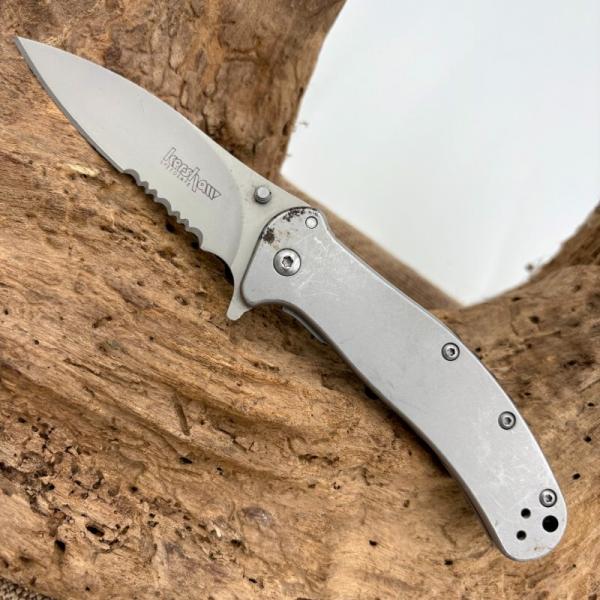 Kershaw Zing 1730SSST Folding Knife A/O Linerlock Combo Edge Pocket Clip (213) Kershaw Zing 1730SSST Folding Knife A/O Linerlock Combo Edge Pocket Clip (213)