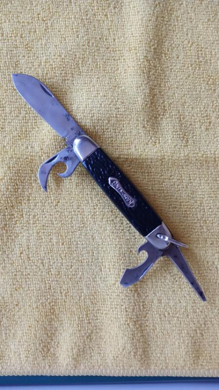 Imperial Ireland Vintage Kamp King Pocket Knife Good Condition. Imperial Ireland Vintage Kamp King Pocket Knife Good Condition.