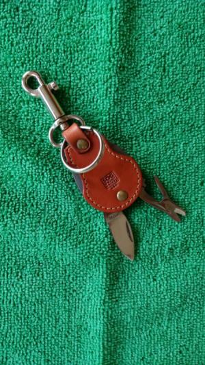 SOG Specialty Attache Leather Keychain Knife / Scissors Excellent Condition