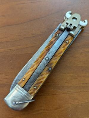 JAPANESE MADE AMBER PICKBONE EXTRACTOR SWITCHBLADE 