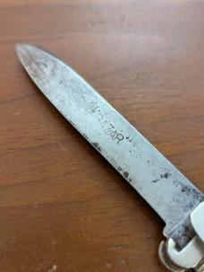 JAPANESE MADE AMBER PICKBONE EXTRACTOR SWITCHBLADE JAPANESE MADE AMBER PICKBONE EXTRACTOR SWITCHBLADE