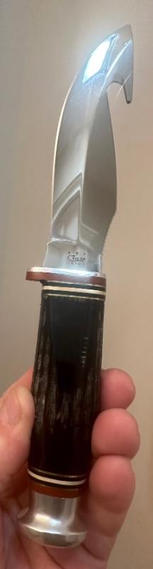 2012 Case XX Fixed Blade Hunter w/Buffalo Horn Handles, Guthook Blade, Leather Sheath & Original Box