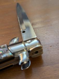 Used 23cm-9inch Frank Beltrame Abalone Bayonet Stiletto Switchblade Used 23cm-9inch Frank Beltrame Abalone Bayonet Stiletto Switchblade