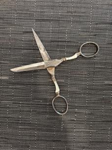 19th Century German Prostitute Push Dagger Scissors 19th Century German Prostitute Push Dagger Scissors