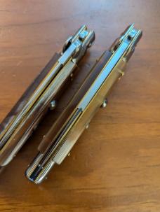 DUO OF FRANK BELTRAME 23CM 9" BAYONET & DAGGER STILETTO SET FRENCH HONEY HORN AUTOMATICS...NEW DUO OF FRANK BELTRAME 23CM 9" BAYONET & DAGGER STILETTO SET FRENCH HONEY HORN AUTOMATICS...NEW