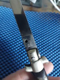 Tarry Levigne 11" Switchblade Tarry Levigne 11" Switchblade