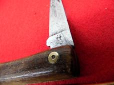 KISSING CRANE WOOD HANDLE APPROX 4" USED VINTAGE SINGLE BLADE FROM YEARS IN KNIFE ROLL KISSING CRANE WOOD HANDLE APPROX 4" USED VINTAGE SINGLE BLADE FROM YEARS IN KNIFE ROLL