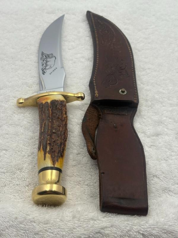 Case XX 1965-1969 Kodiak Bowie Stag Handle Sheath Knife Made In USA (#12) Case XX 1965-1969 Kodiak Bowie Stag Handle Sheath Knife Made In USA (#12)