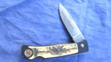 Smith & Wesson Scrimshaw USA Folding Lockback Knife BEAR Smith & Wesson Scrimshaw USA Folding Lockback Knife BEAR