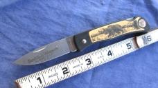 Smith & Wesson Scrimshaw USA Folding Lockback Knife BEAR Smith & Wesson Scrimshaw USA Folding Lockback Knife BEAR