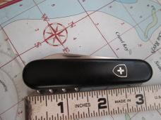 Victorinox Swiss Army ADV: GEZE Bartenders Knife Old Shield Crossbow Black Victorinox Swiss Army ADV: GEZE Bartenders Knife Old Shield Crossbow Black