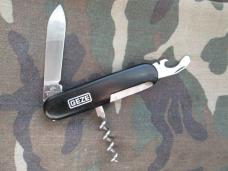 Victorinox Swiss Army ADV: GEZE Bartenders Knife Old Shield Crossbow Black Victorinox Swiss Army ADV: GEZE Bartenders Knife Old Shield Crossbow Black