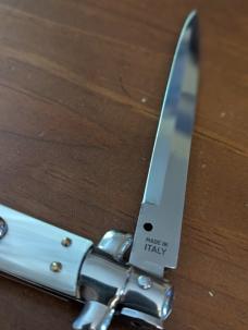 OLDER SKM (SWITCHBLADE KNIFEMAKER MANIAGO) 33CM 13INCH PEARLEX BAYONET AUTOMATIC STILETTO OLDER SKM (SWITCHBLADE KNIFEMAKER MANIAGO) 33CM 13INCH PEARLEX BAYONET AUTOMATIC STILETTO
