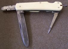 Vintage 4 1/8" J.A. HENCKELS SOLINGEN lock back Pocket Knife thick ivory handles 4 blades Vintage 4 1/8" J.A. HENCKELS SOLINGEN lock back Pocket Knife thick ivory handles 4 blades