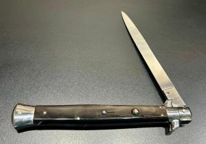 1980s 13” Italian Swivel-Bolster Stiletto