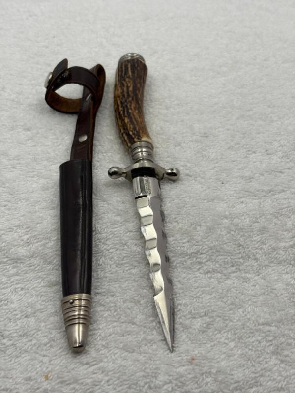 Anton Wenger Jr Solingen Germany Stag Handle Kris (Wavy) Blade Dagger Sheath Knife Anton Wenger Jr Solingen Germany Stag Handle Kris (Wavy) Blade Dagger Sheath Knife