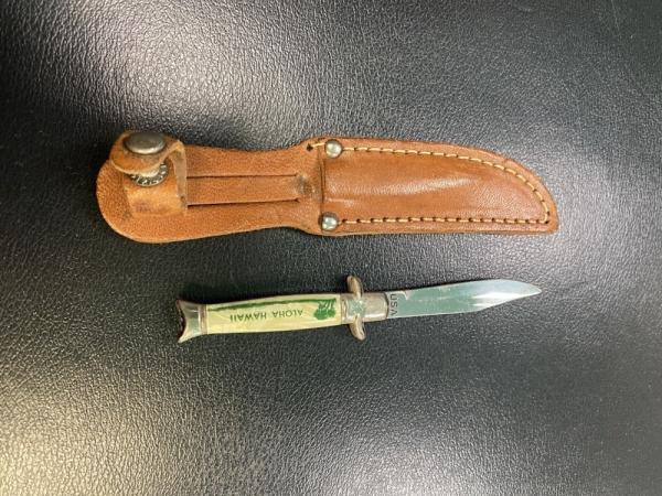Vintage Aloha Hawaii fishtail souvenir knife USA with sheath Vintage Aloha Hawaii fishtail souvenir knife USA with sheath