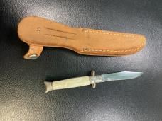 Vintage Aloha Hawaii fishtail souvenir knife USA with sheath Vintage Aloha Hawaii fishtail souvenir knife USA with sheath