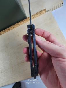 Gerber 06 Auto Drop Point Serrated #3A Medium usage Gerber 06 Auto Drop Point Serrated #3A Medium usage