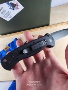 Benchmade 9050 Auto Stryker Light usage, warrantied Benchmade 9050 Auto Stryker Light usage, warrantied