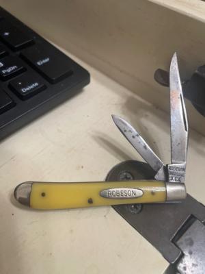 Robeson Shuredge small yellow peanut 822393 carbon steel edc