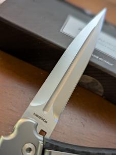 NIB AGA CAMPOLIN 9INCH-23CM ZERO CARBON FIBER SCALES W/BOHLER SATIN DAGGER BLADE NIB AGA CAMPOLIN 9INCH-23CM ZERO CARBON FIBER SCALES W/BOHLER SATIN DAGGER BLADE