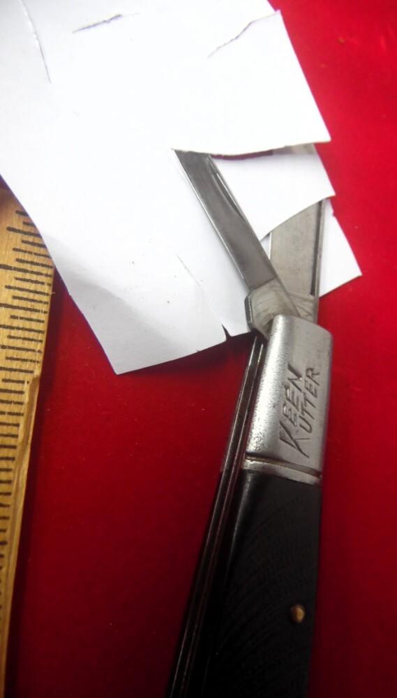 OLDER YEARS KEEN KUTTER SAWED DELRIN 3-1/4" BARLOW 882 LIGHTLY USED WITH EDGE OLDER YEARS KEEN KUTTER SAWED DELRIN 3-1/4" BARLOW 882 LIGHTLY USED WITH EDGE