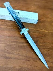 NIB 11"- 28 cm A.G.A. Campolin Brazilian Horn Maltese Automatic lockback stiletto NIB 11"- 28 cm A.G.A. Campolin Brazilian Horn Maltese Automatic lockback stiletto