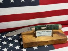 CASE XX USA 8 DOT 1982 SINGLE BLADE TRAPPER G6154 GREEN BONE CASE XX USA 8 DOT 1982 SINGLE BLADE TRAPPER G6154 GREEN BONE