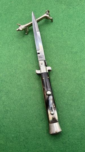 1940s Latama 9” Flat Guard