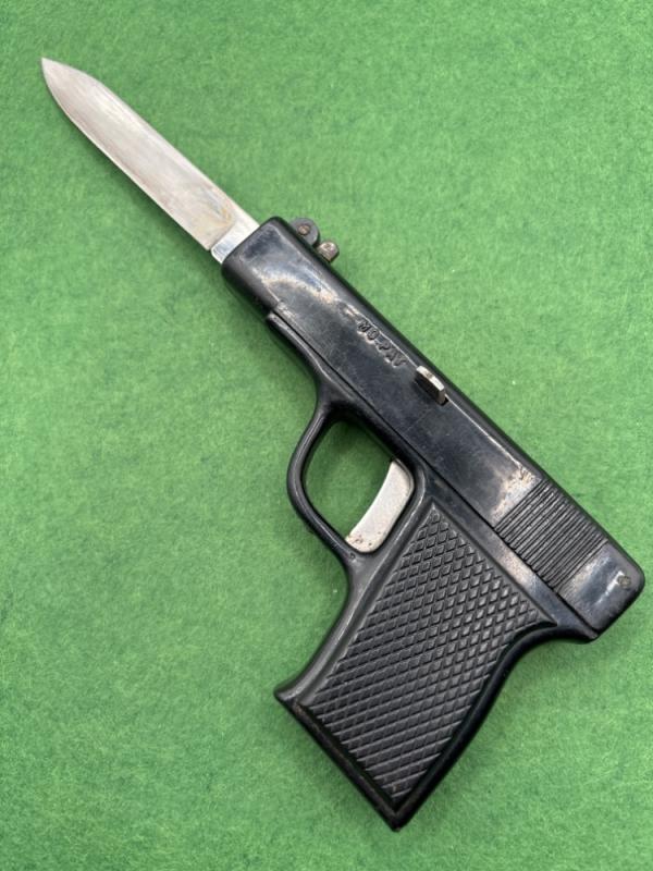 Out The Front Switchblade Gun Out The Front Switchblade Gun