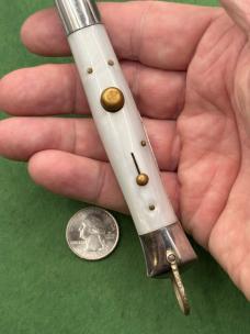Sweet Early Pearl Scaled Rizzuto Estileto Swing Guard Sweet Early Pearl Scaled Rizzuto Estileto Swing Guard